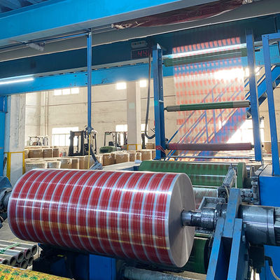 شريط التعبئة Jumbo Roll Bopp 1620mm العرض 4000m الطول مع الملصق الأكريليك