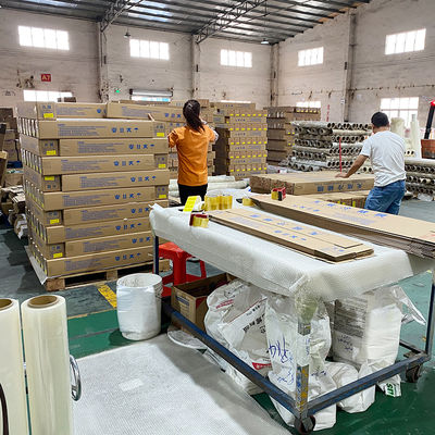 سعر جيد مصنع أفلام الترقق البارد غير اللامع متعدد المواصفات عالي الجودة حسب الطلب الانترنت