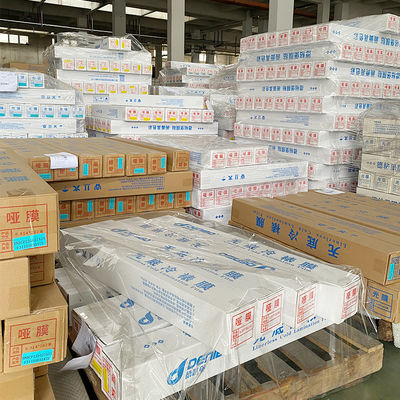 سعر جيد فيلم المصفوفة الباردة بدون قاع BOPP فيلم المصفوفة الباردة المختلطة سهلة التشغيل الانترنت