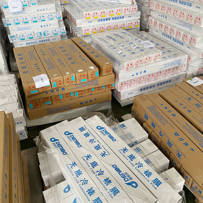 سعر جيد فيلم التصفيف البارد الملمع من البوليفيك منخفض النفايات المواصفات المتعددة التخصيص الانترنت