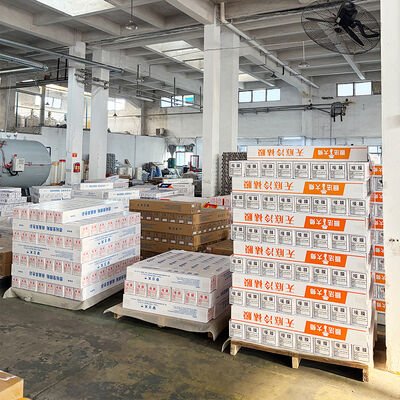 سعر جيد 1.26*202M فيلم التصفيف البارد بدون قاع مقاوم لدرجات الحرارة العالية عالية اللزوجة الانترنت